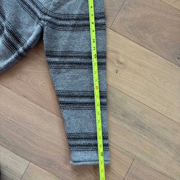 Pendleton Gray Striped Crew Neck Sweater 50% Wool 50% Alpaca Men's Size XL - Picture 8 of 8